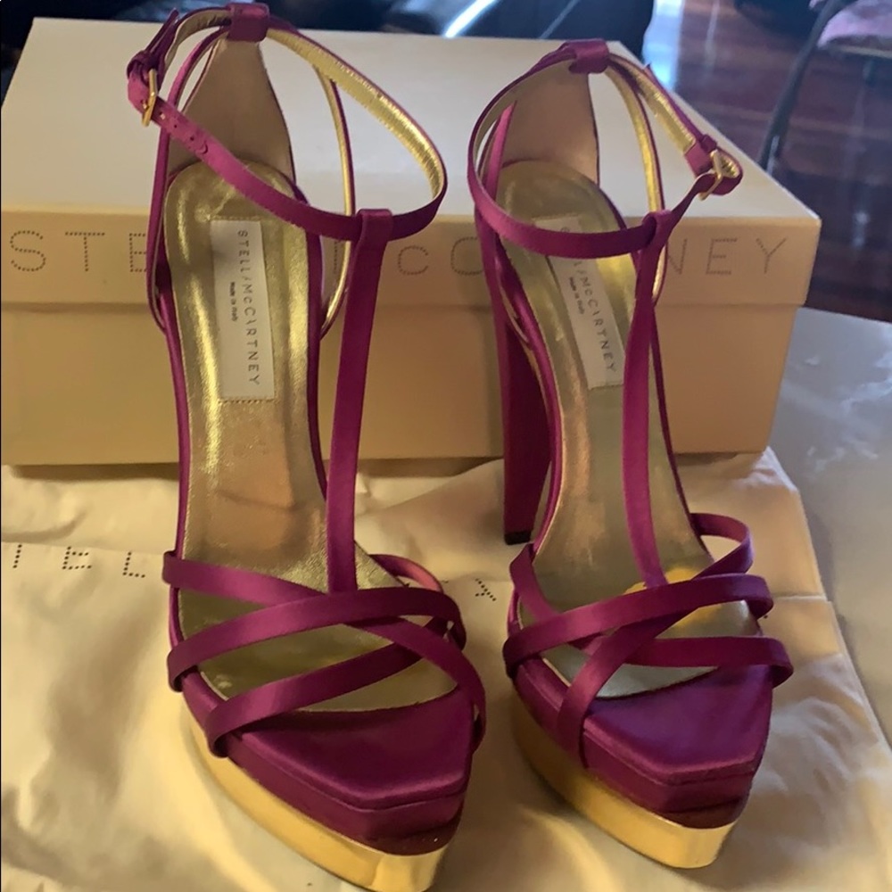 Stella McCartney Gold & Fuchsia Sandal Size 38.8